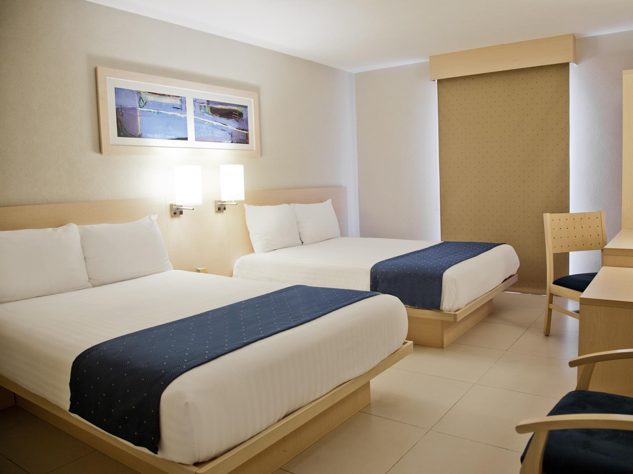 City Express Junior By Marriott Вільяермоса Екстер'єр фото